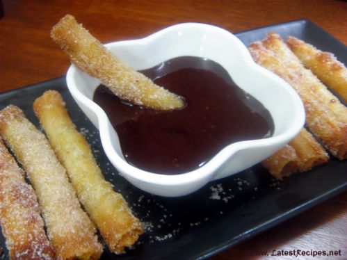 Dessert Wonton with Squash Filling and Chocolate Dipping Sauce