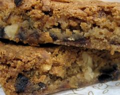 Dates & Walnut Bars aka Food For The Gods