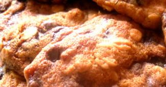 Oatmeal Craisins Chocolate Chip Cookies