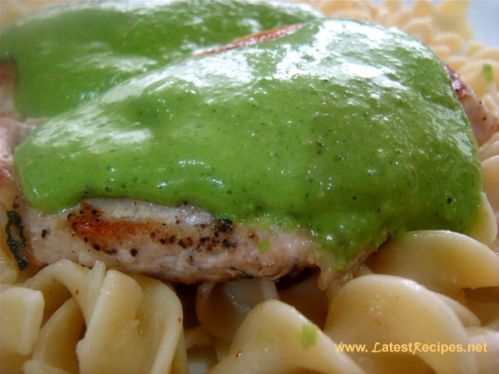 Grilled Chicken with Spinach Pesto