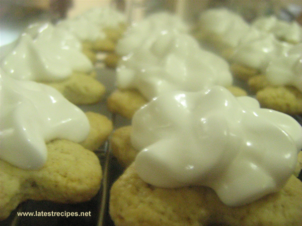 mallow_topped_cookies