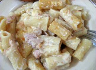 Healthy Baked Rigatoni with Bechamel Sauce